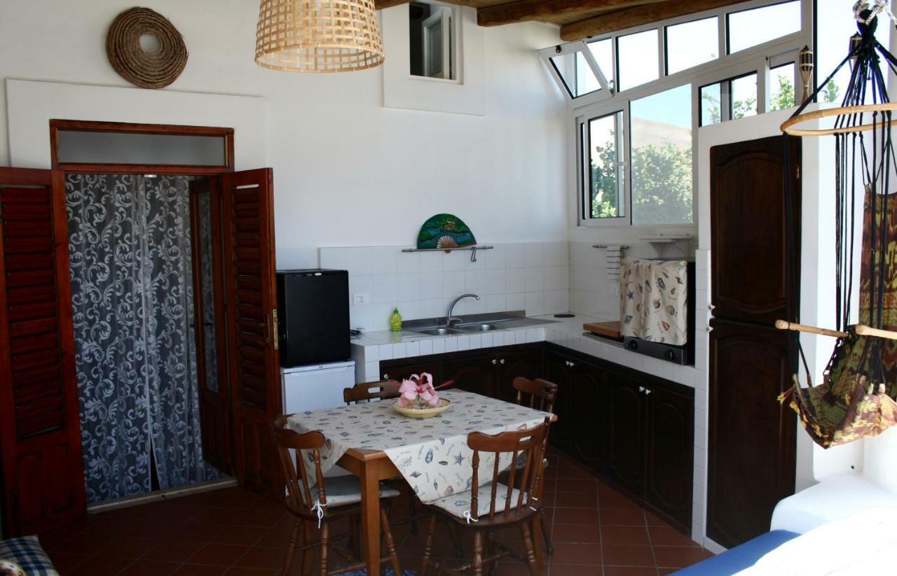 La Ginestra Villa Panarea Eksteriør billede