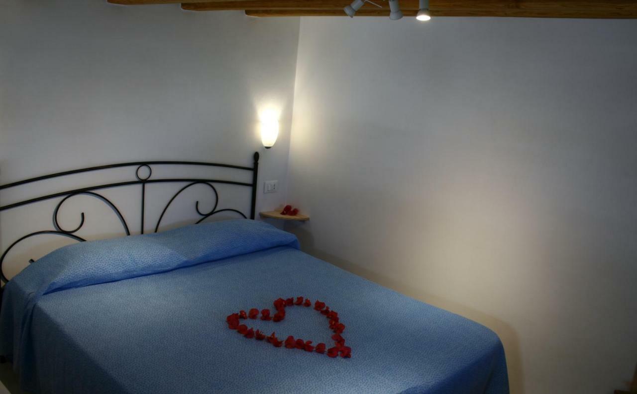 La Ginestra Villa Panarea Eksteriør billede