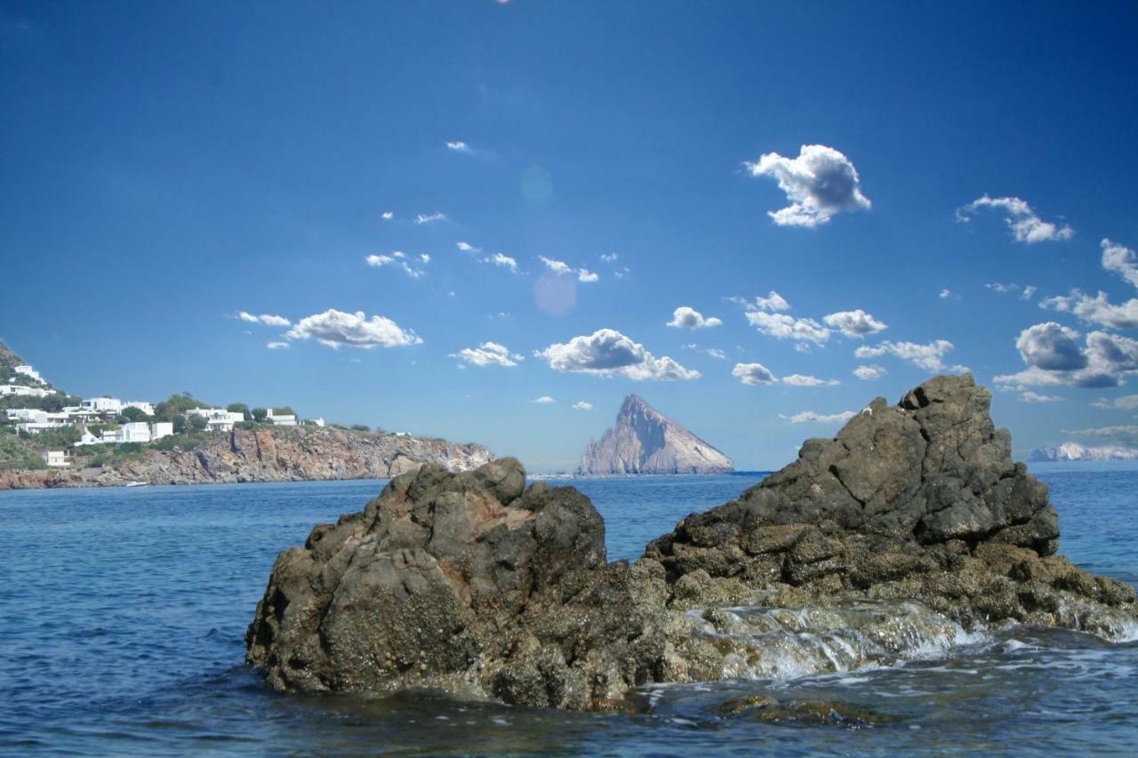 La Ginestra Villa Panarea Eksteriør billede