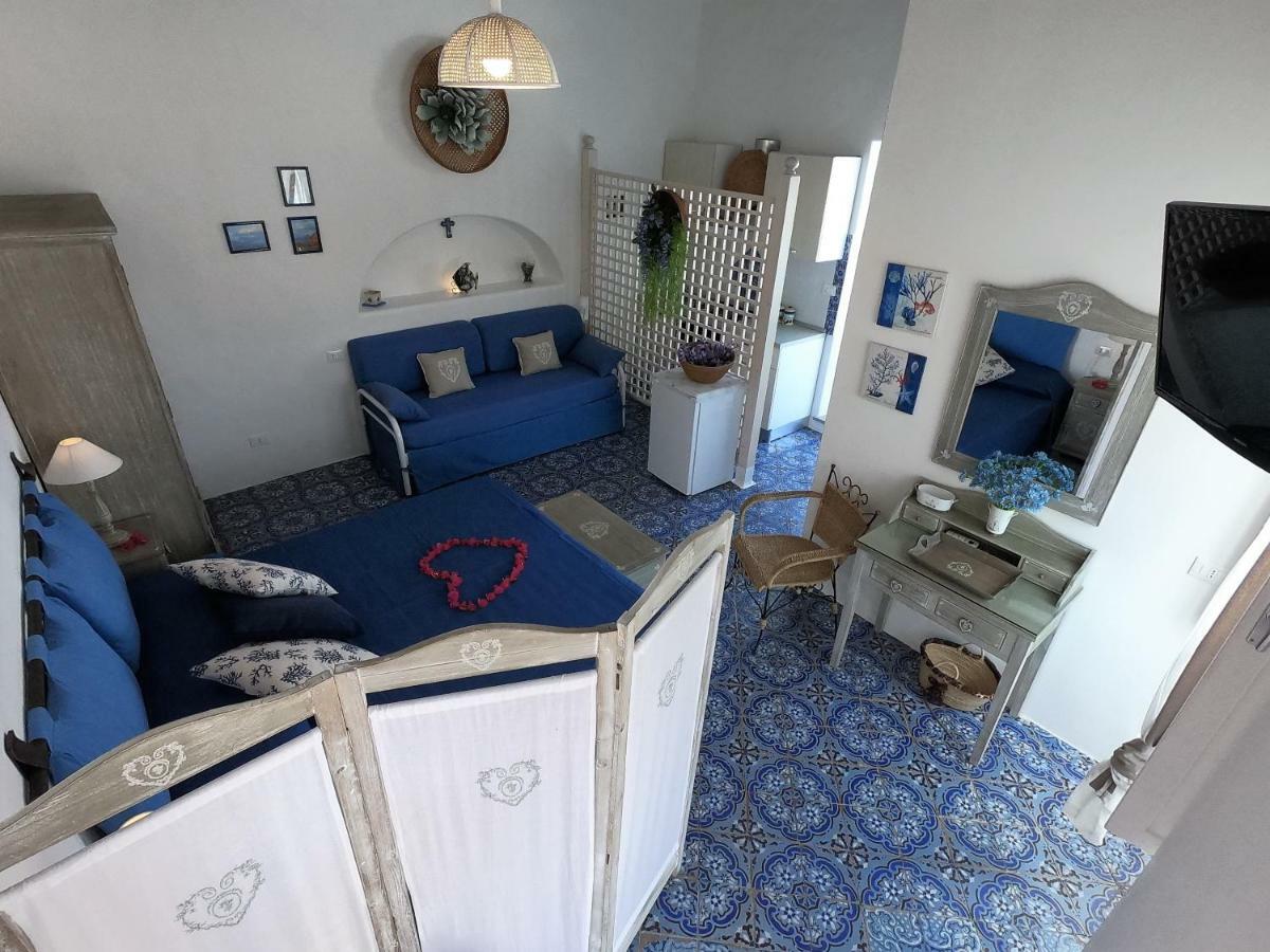 La Ginestra Villa Panarea Eksteriør billede